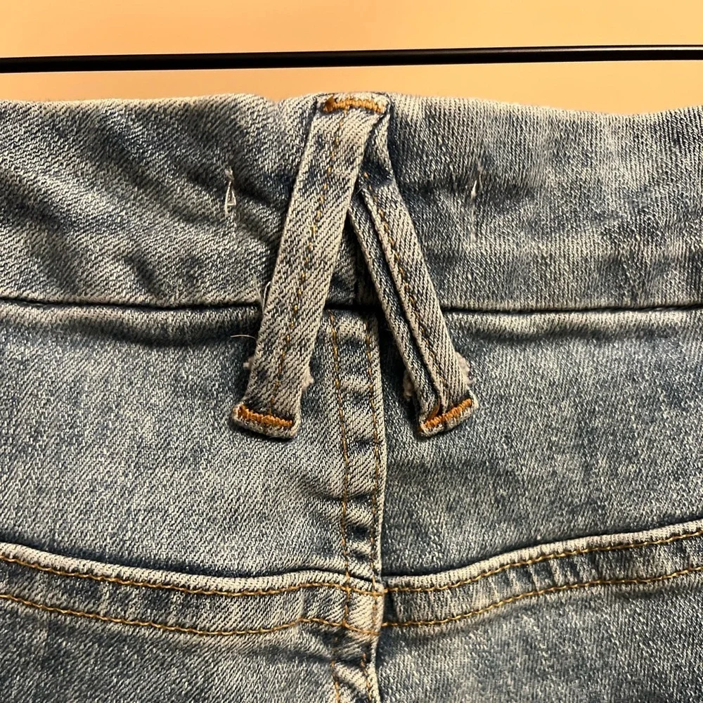 Good American “Good Legs Crop” Two-Tone Skinny Jeans • Size 12/31